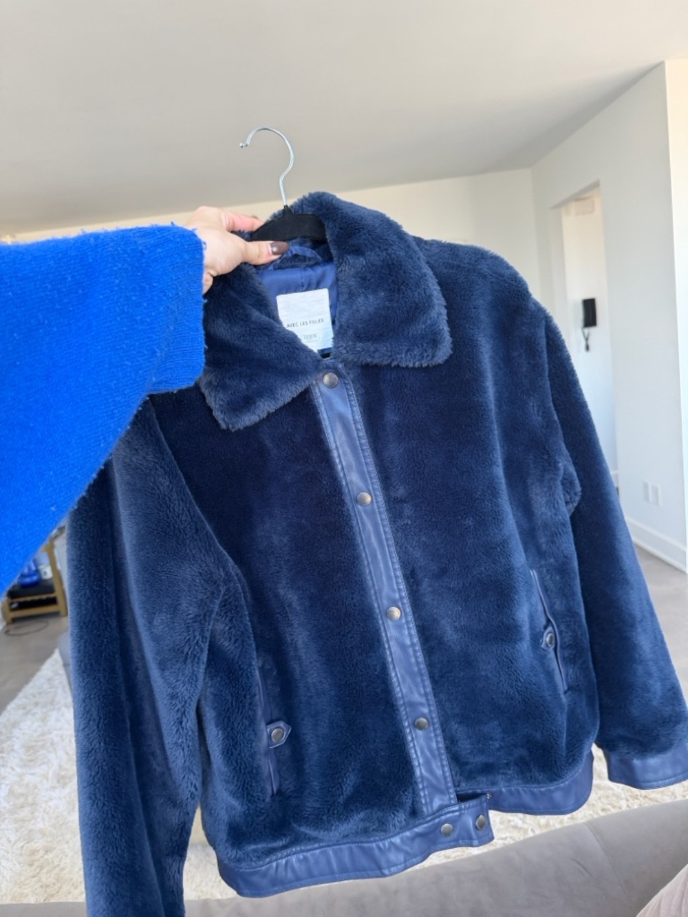 Avec Les Files Women's Navy Faux Fur Snap-Front Jacket